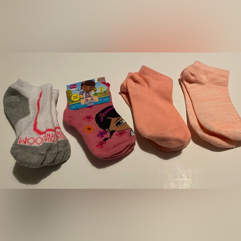 Kids Disney and Solid Color Socks Set